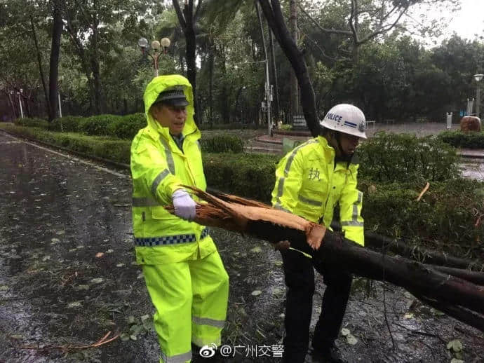 原來(lái)廣州人系咁樣樣面對(duì)史上最強(qiáng)臺(tái)風(fēng)之一？？